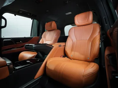 2025 Lexus LX 600 Executive 4WD - The Ultimate Luxury SUV (No.960999)