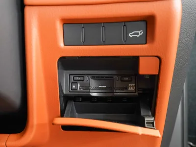 2025 Lexus LX 600 Executive 4WD - The Ultimate Luxury SUV (No.960999)