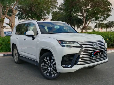 Lexus  LX500d (No-830718)