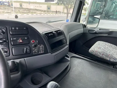 2008 MERCEDES BENZ 3355 6X4 TRACTOR UNIT (LHD) (No.200821)