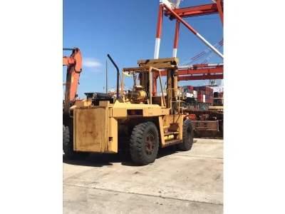 Mitsubishi FD200 20-ton Diesel Forklift ( Made in Japan) (No.780606)