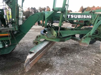 Mitsubishi Motor Grader MG230 (No.J0795)