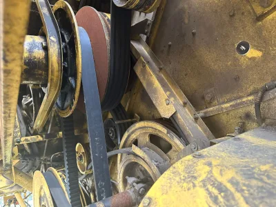 NEW HOLLAND TX30 (HST HYDRAULIC CONTROL) COMBINE HARVESTER (No.J0820)