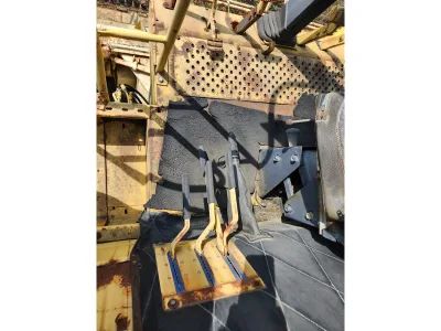 New Holland 8050 Combine Harvester (No.J0885)