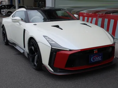 Nissan GT-R GT-R50 by Italdesign Limited to 50 variable rear spoilers (pearl white) (No.J0595)