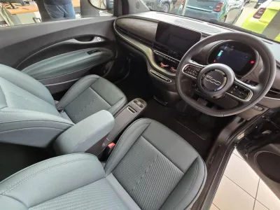 2025  BRAND NEW FIAT 500e – GIORGIO ARMANI EDITION