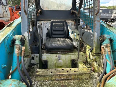 TOYOTA JOBSUN 10 SKID LOADER (No.J0819)