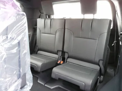 2022 Toyota LC300 diesel GXR high grade with leather and camera  (No.J0598)
