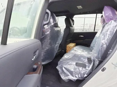 2022 Toyota LC300 diesel GXR high grade with leather and camera  (No.J0598)