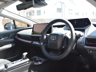 2025 TOYOTA PRIUS 2.0 Z ZEUS Aero Package