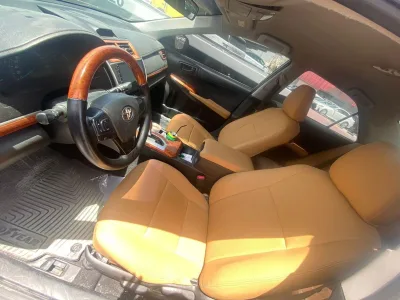 2019 Toyota Camry LE- (DOHC 16-valve) (No.680605)