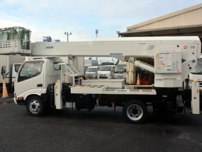 Toyota Dutro aerial work vehicle made by Aichi SK-22A (No.840768)