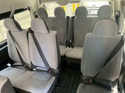 2025 Toyota Hiace Commuter 2.8 GL Diesel Turbo – 14-Seater