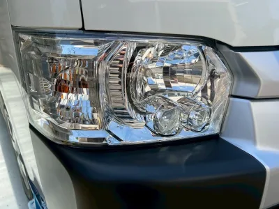 2025 Toyota Hiace Commuter 2.8 GL Diesel Turbo – 14-Seater
