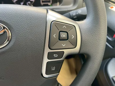 2025 Toyota Hiace Commuter 2.8 GL Diesel Turbo – 14-Seater
