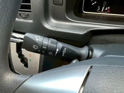 2025 Toyota Hiace Commuter 2.8 GL Diesel Turbo – 14-Seater