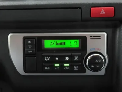 2025 Toyota Hiace Commuter 2.8 GL Diesel Turbo 14 seater (No.961014)