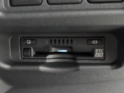 2025 Toyota Hiace Commuter 2.8 GL Diesel Turbo 14 seater (No.961014)