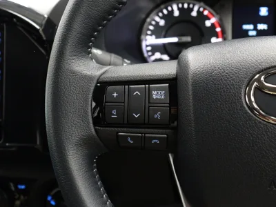 2025 Toyota Hilux 2.4 Z Revo Rocco Edition Diesel Turbo 4WD Special Edition (No.961011)