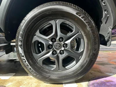 2025 Toyota Land Cruiser 300 3.3 GR Sport Diesel Turbo Black (No.961022)