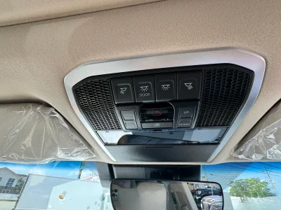 2025 Toyota Land Cruiser 300 ZX 3.5L 4WD 7 Seater