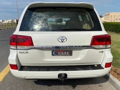 Toyota Land Cruiser GXR V8 2018 (NO-830716)