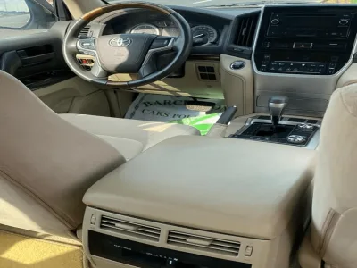 Toyota Land Cruiser GXR V8 2018 (NO-830716)