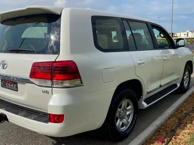 Toyota Land Cruiser GXR V8 2018 (NO-830716)