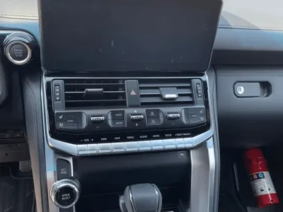 2025 Toyota Land Cruiser VXR 4.0L Petrol A/T (220722)