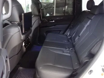US Lexus LX LX600 LUXURY new car parallel 23y model   black leather (No-960684)