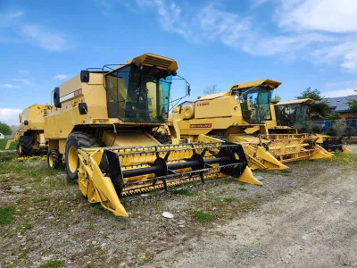 Used New Holland tx-34 Combine harvesters (No-J0707)