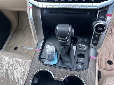2025 Toyota LandCruiser LC300 7 Seater ZX Petrol (No.960561)