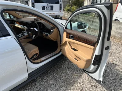 2018 Porsche Panamera 2.9L V6 Twin Turbo (No.J1051)