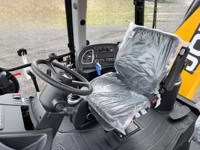 2025 JCB 3CX SITEMASTER 4x4 BACKHOE LOADER