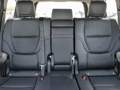 2025 Toyota Land Cruiser VXR 3.3L  (No-220730)